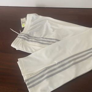 Adidas pants size 42 but fit more like size 40. Pants are NWT